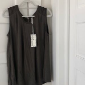 Miilla large sleeveless top